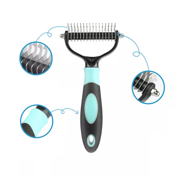 Blauer Kleiderhaken Trimmer